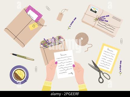Flache Darstellung von Umschlägen, Briefen, Briefmarken, Briefpapier und weißen weiblichen Händen, die Postsendungen halten. Arbeitsbereich- und Tabellenansicht. Handgezeichnet Stock Vektor