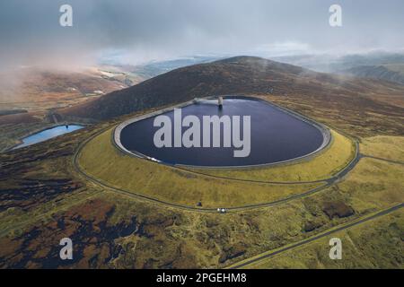 Turlough Hill, co Wicklow - Irlands einziges Pumpspeicherkraftwerk in den malerischen Wicklow Mountains. Umweltfreundliches Projekt Stockfoto