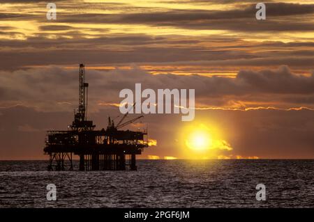 OFFSHORE-ÖL BOHREN RIG KALIFORNIEN USA Stockfoto