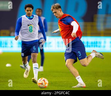 Manchester, Großbritannien. 22. März 2023. Manchester, England, März 22. 2023: Englische Spieler wärmen sich vor dem International Friendly Football Match zwischen England und Deutschland im City Football Academy Stadium in Manchester auf. (James Whitehead/SPP) Kredit: SPP Sport Press Photo. Alamy Live News Stockfoto