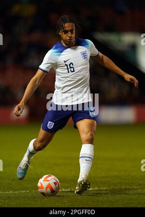 Ashley Phillips von England beim Qualifying Group G-Spiel der UEFA European under-19 Championship im Poundland Bescot Stadium in Walsall. Bilddatum: Mittwoch, 22. März 2023. Stockfoto