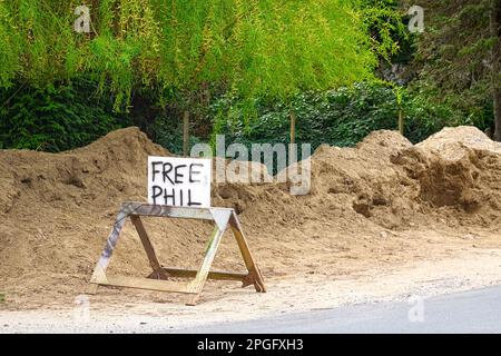 Ein Schild mit einem Grammatikfehler am Straßenrand in Maple Ridge, B.C., Kanada. Stockfoto