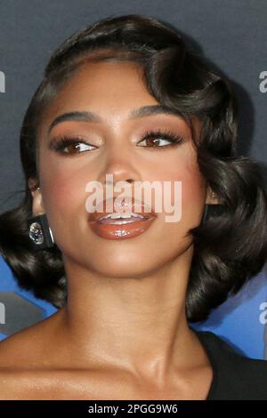 Snowfall Series Six Premiere im Ted Mann Theater am 15. Februar 2023 in Los Angeles, CA, mit Lori Harvey wo: Los Angeles, Kalifornien, USA Wenn: 16. Februar 2023 Guthaben: Nicky Nelson/WENN Stockfoto