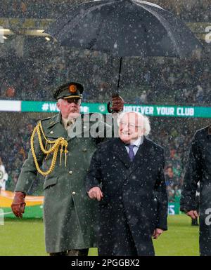 Dublin, Irland. 22. März 2023; Aviva Stadium, Dublin, Irland: International Football Friendly, Republik Irland gegen Lettland; Irland Präsident Michael Higgins Credit: Action Plus Sports Images/Alamy Live News Stockfoto