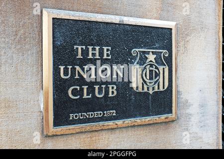 Der Cleveland Union Club, ein privater Club, der 1872 gegründet wurde, an der Ecke Euclid und East 12. im Zentrum von Cleveland, Ohio, USA. Stockfoto