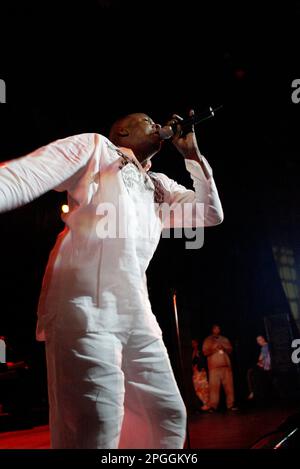 Bobby Brown, Ex-Mann von Whitney Houston, tritt live im Enmore Theatre auf, um für seine Album-Veröffentlichung „Greatest Hits“ zu werben. Sydney, Australien. 20.07.2007. Stockfoto