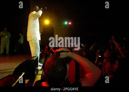 Bobby Brown, Ex-Mann von Whitney Houston, tritt live im Enmore Theatre auf, um für seine Album-Veröffentlichung „Greatest Hits“ zu werben. Sydney, Australien. 20.07.2007. Stockfoto