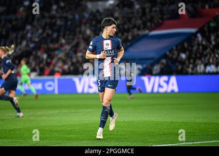 Paris, Frankreich. 22. März 2023. Elisa de Almeida während der UEFA Women's Champions League, des Viertelfinals, des 1.-Bein-Fußballspiels zwischen Paris Saint-Germain (PSG) und VfL Wolfsburg am 22. März 2023 im Parc des Princes Stadion in Paris, Frankreich. Kredit: Victor Joly/Alamy Live News Stockfoto