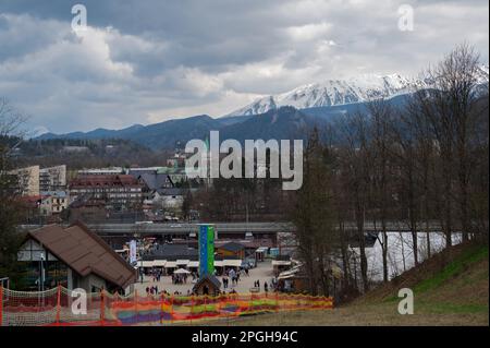 Luftaufnahme von Zakopane, einem Ferienort im äußersten Süden Polens, im südlichen Teil der Podhale-Region am Fuße des Tatra-Berges Stockfoto