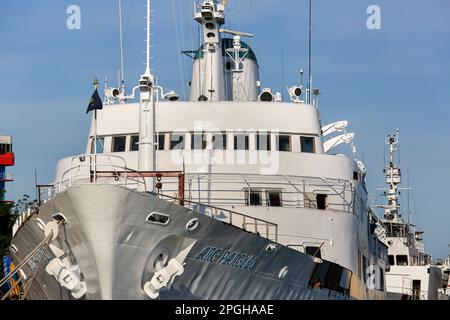 Präsidentenyacht des Präsidenten der Philippinen, BRP Ang Pangulo (ACS-25), Schiff der philippinischen Marine, schwimmendes Krankenhaus, COvid-19-Einrichtung Stockfoto