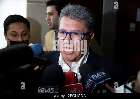 Nicht exklusiv: 22. März 2023, Mexiko-Stadt, Mexiko: Der Präsident des Politischen Koordinierungsgremiums des Senats, Ricardo Monreal im Senat in Stockfoto