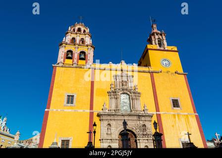 Guanajuato, Guanajuato, Mexiko, Basilica de Nuestra Senora de Guanajuato an der plaza de la paz Stockfoto