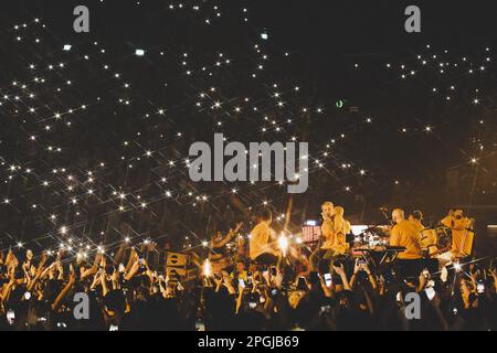 Salmo tritt live in Mailand auf dem Mediolanum Forum auf Stockfoto
