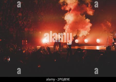 Salmo tritt live in Mailand auf dem Mediolanum Forum auf Stockfoto