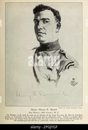 Major Henry E. Bunch 42. Division, 168. Infanterie, M.C., am 13.-16. Oktober 1918 ging er vor der Front in der Nähe der Bols de Chatillon, Frankreich, raus, um einen Ort für eine Hilfsstation und eine Krankenwagenroute zu finden. Er sah einen verwundeten Offizier, der etwa 300 Meter von der feindlichen Linie entfernt lag, und ging zu seiner Rettung und trug ihn durch ein teuflisches Maschinengewehr und Gewehrfeuer zu einem Muschelloch, wo er erste Hilfe aus dem Buch " Heldentaten und Tapferkeit: Das Buch der Helden und des persönlichen Daring von Elwyn Alfred Barron und Rupert Hughes, Publikationsdatum 1920 Publisher New York Stockfoto