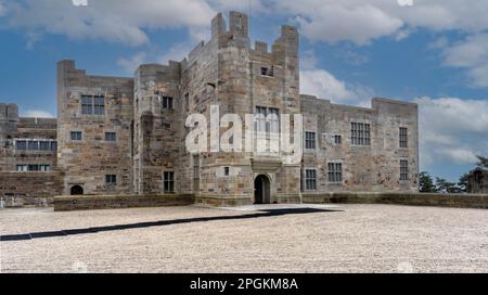 Castle Dropo, Drewsteignton, Devon, England, Großbritannien - das letzte Schloss, das in England gebaut wurde, entworfen von Sir Edwin Lutyens, erbaut 1910 -1930 Stockfoto