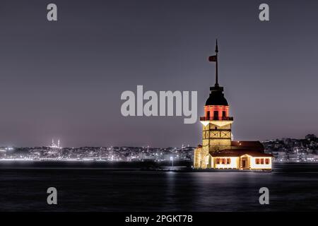 Mädchenturm (kiz Kulesi), Bosporus Straße. Istanbul, Türkei Stockfoto