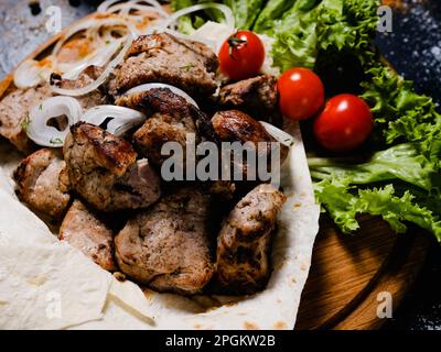 Schaschlik-Gemüse-Background, kaukasische Fleischgerichte Stockfoto