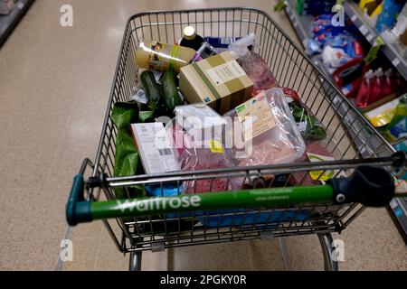 waitrose Supermarkt Filiale in ramsgate Town, East kent, uk märz 2023 Stockfoto