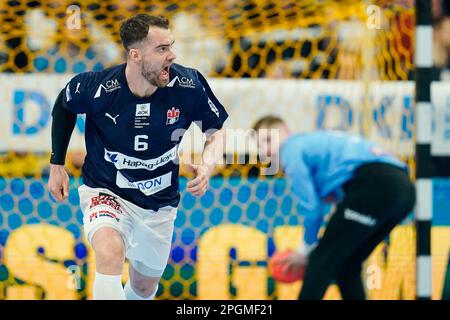 Mannheim, Deutschland. 23. März 2023. Handball: Bundesliga, Rhein-Neckar Löwen - HSV Hamburg, Matchday 24, SAP Arena. Hamburgs Casper Mortensen feiert ein Tor. Kredit: Uwe Anspach/dpa/Alamy Live News Stockfoto