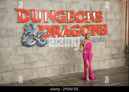 Saffron Barker nimmt an der britischen Premiere von Dungeons & Dragons: Honor among Thieves, London, Großbritannien Teil. Foto aufgenommen am 23. März 2023. Kredit: Siehe Li/Picture Capital/Alamy Live News Stockfoto