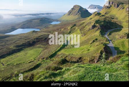 Schottland der Quiraing-Erdrutsch an der Ostseite von Skye, dem nördlichsten Gipfel des Trotternish Ridge Stockfoto