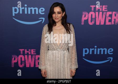 New York, New York, USA. 23. März 2023. Zrinka Cvitesic bei der Ankunft für DIE POWER Series Premiere, DGA New York Theater, New York, NY, 23. März 2023. Kredit: Manoli Figetakis/Everett Collection/Alamy Live News Stockfoto