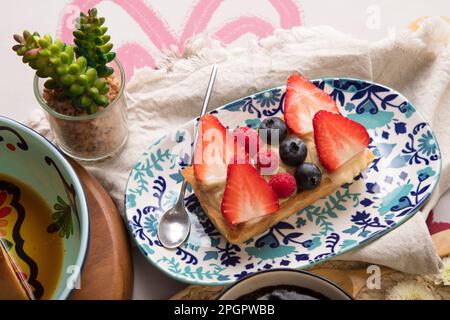 Peruanische Desserts Buffet Tischbrunch süße Speisen Stockfoto