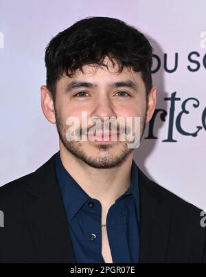 David Archuleta trifft am Cirque du Soleil „CORETO“ auf der Premiere des roten Teppichs ein, die am 23. März 2023 im Microsoft Theater in Los Angeles, Kalifornien, stattfand. © Tammie Arroyo / AFF-USA.com Stockfoto