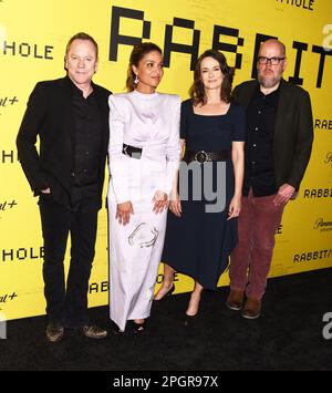 New York City, Usa. 24. März 2023. Kiefer Sutherland, Meta Golding und Enid Graham bei Paramount's Rabbit Hole NY Vorführung im Spyscape Museum und Experience am 23. März 2023 in New York City, NY, USA. Foto von MM/ABACAPRESS.COM Kredit: Abaca Press/Alamy Live News Stockfoto