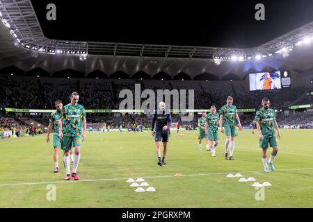 Sydney, Australien, 24. März 2023. Australien wärmen Sie sich beim internationalen Männer-Fußballspiel zwischen den australischen Socceroos und Ecuador am 24. März 2023 im CommBank Stadium in Sydney, Australien, auf. Kredit: Damian Briggs/Speed Media/Alamy Live News Stockfoto