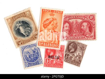 Klassische Briefmarken aus Barbados, isoliert auf weißem Hintergrund. Stockfoto