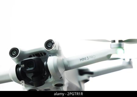 DJI Mini 3 Pro Drohne Bild von Antony Thompson - Thousand Word Media, KEIN VERKAUF, KEINE SYNDICATION. Weitere Informationen erhalten Sie von Mob: 07775556610 Web: w Stockfoto