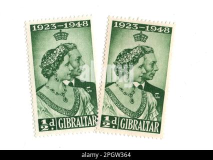 Alte Briefmarken aus Gibraltar, isoliert auf weißem Hintergrund. Stockfoto