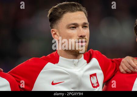 Prag, Tschechien. 24. März 2023. Matty Cash aus Polen während des Spiels der UEFA European Qualifiers Group E zwischen Tschechien und Polen in der Fortuna Arena in Prag, Tschechische Republik, am 24. März 2023 (Foto: Andrew SURMA/Credit: SIPA USA/Alamy Live News Stockfoto