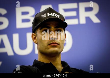 São PAULO, SP - 24.03.2023: EPRIX DE São PAULO - Sergio SETTE CAMARA, (BRA), NIO 333 FE Racing Team, NIO 333 ER9, während des kostenlosen Trainingstags, diesen Freitag (24.), für den 2023 Julius Baer São Paulo E-Prix im Anhembi Sambadrome, nördlich von São Paulo. (Foto: Aloisio Mauricio/Fotoarena) Stockfoto