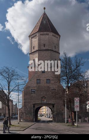 Jakobertor, 14. Jahrhundert, historisches Stadttor, Augsburg, Bayern, Deutschland Stockfoto