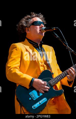 Glenn Tilbrook - Squeeze, V2008, Hylands Park, Chelmsford, Essex, Großbritannien - 17. August 2008 Stockfoto