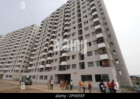 Die National Housing Authority nimmt das von der National Housing Policy-2016 in Auftrag gegebene Projekt zur Lösung der Wohnungskrise für Slumbewohner. Stockfoto