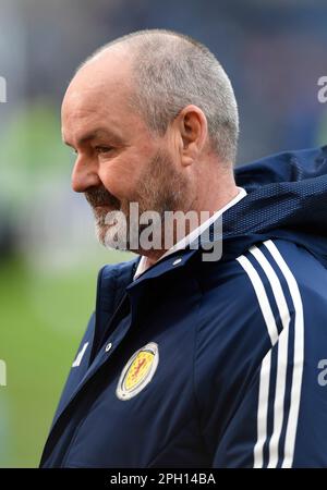 Glasgow, Großbritannien. 25. März 2023. Steve Clarke aus Schottland während des Qualifikationsspiels der UEFA-Europameisterschaft im Hampden Park, Glasgow. Der Bildausdruck sollte lauten: Neil Hanna/Sportimage Credit: Sportimage/Alamy Live News Stockfoto