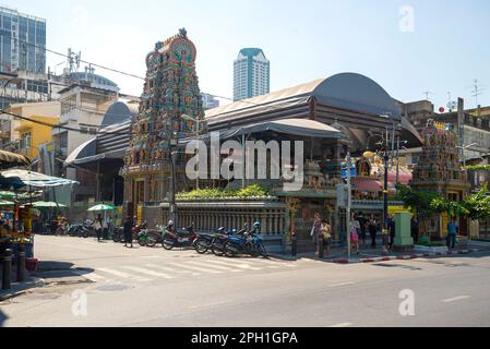 BANGKOK, THAILAND - 13. DEZEMBER 2016: Blick auf den Hindu-Tempel Sri Mariam man Stockfoto