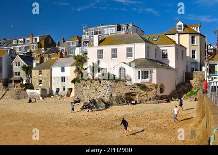 Sonniges St. Ives im Oktober Stockfoto