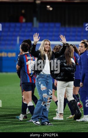 Barcelona, Spanien. 25. März 2023. Alexia Putellas feiert im Johan Cruyff Stadium in Sant Joan Despi, Barcelona, Spanien, den Sieg beim spanischen Spiel der FC Barcelona Women und der Real Madrid CF. Kredit: Christian Bertrand/Alamy Live News Stockfoto