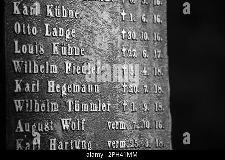 Maegdesprung Gedenksteinopfer fielen im Weltkrieg Stockfoto