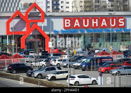 Bauhaus, Kurfürstendamm, Halensee, Berlin, Deutschland Stockfoto