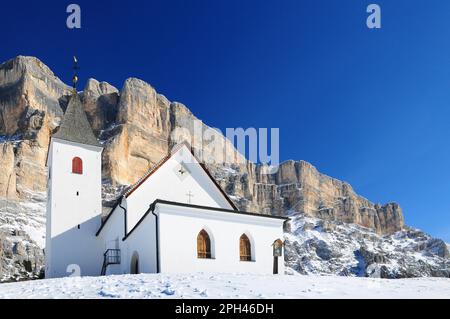 Hospice Heilig Kreuz, Heiligkreuzkofel, Fanes-Gruppe, Badia, Val Badia, Südtirol, Italien Stockfoto