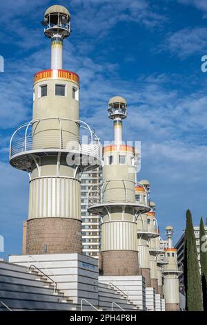 Die Türme im Parque de La Espana Industrial in Barcelona Stockfoto