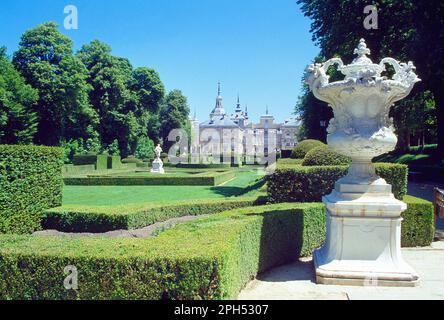 Gärten und Palast. La Granja de San Ildefonso, Provinz Segovia, Castilla Leon, Spanien. Stockfoto