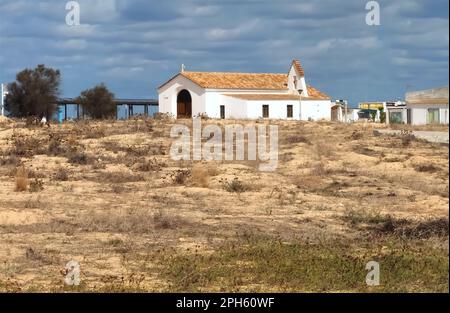 Kirche der Insel Culatra in der Nähe von Olhao Portugal Stockfoto