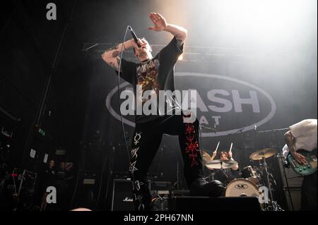 Tobi Duncan vom Müllboot tritt am 22. März 2023 in der O2 Academy Glasgow auf Stockfoto